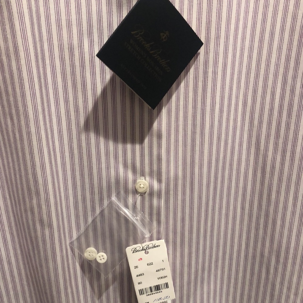 Brooks Brothers Women’s pinpoint striped Oxford. Size 16W. - Picture 4 of 4